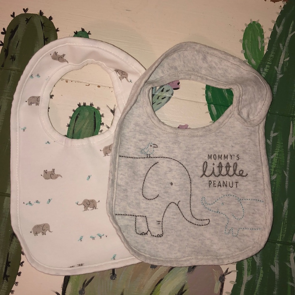 Baby bibs.